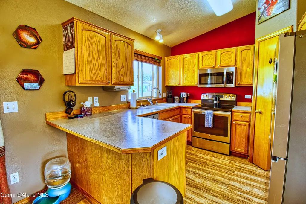 3100 N Treaty Rock Boulevard Post Falls ID 83854