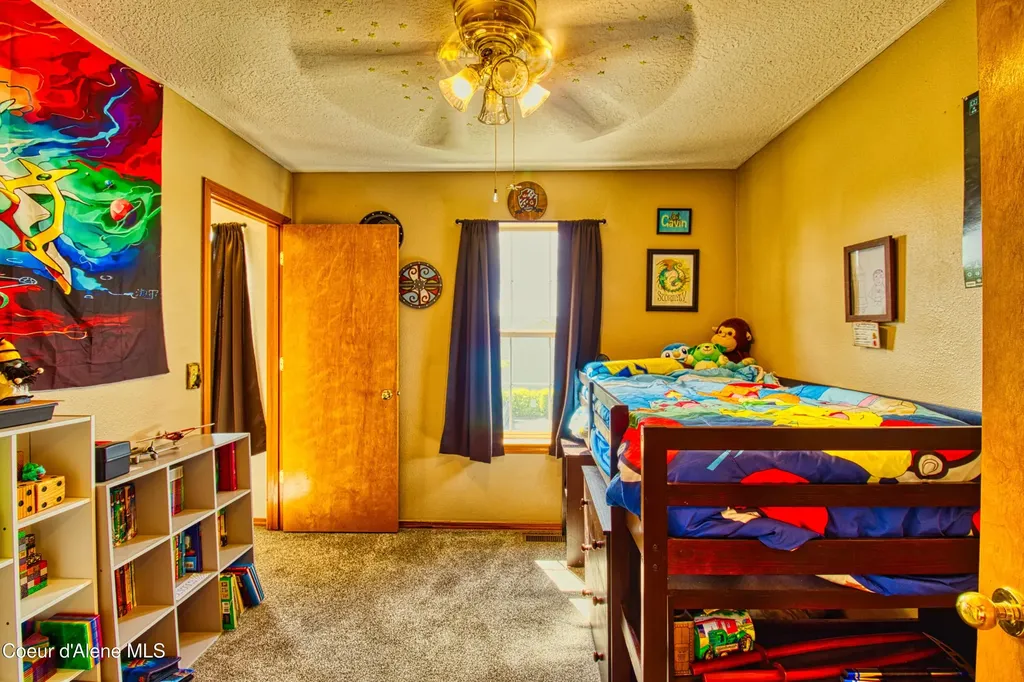 3100 N Treaty Rock Boulevard Post Falls ID 83854