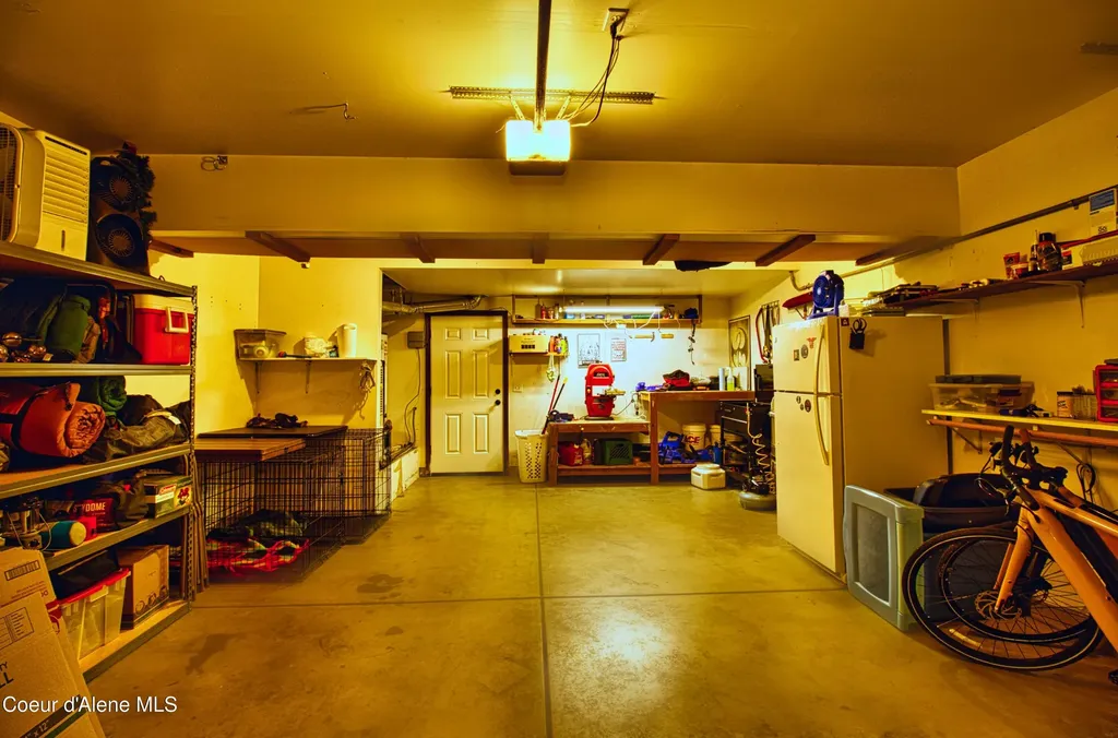 3100 N Treaty Rock Boulevard Post Falls ID 83854