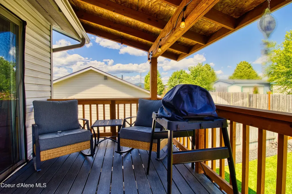 3100 N Treaty Rock Boulevard Post Falls ID 83854