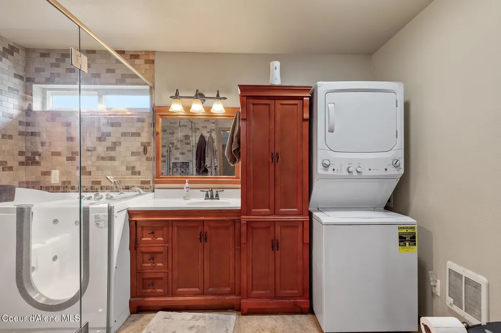880 E Chilco Road Rathdrum ID 83858
