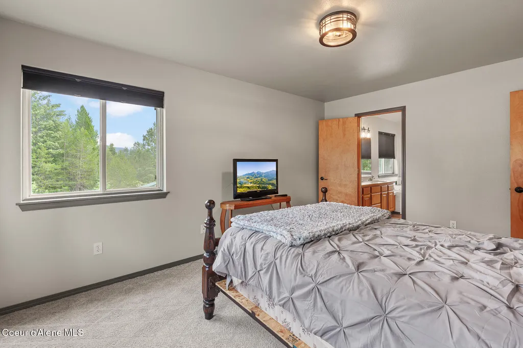 880 E Chilco Road Rathdrum ID 83858
