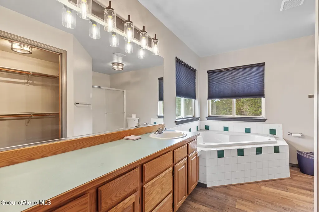 880 E Chilco Road Rathdrum ID 83858