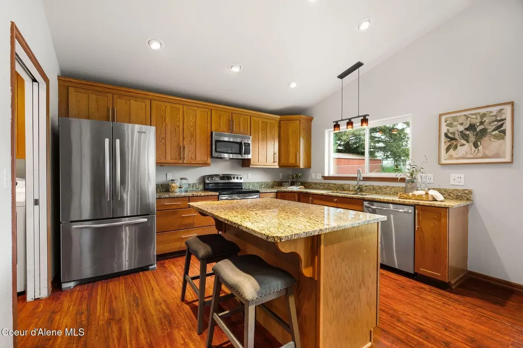 57 Laclede Shores Drive Laclede ID 83841