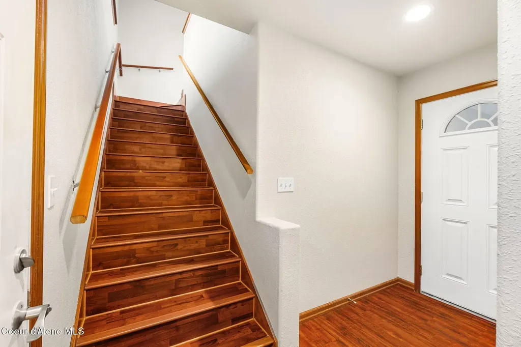 57 Laclede Shores Drive Laclede ID 83841