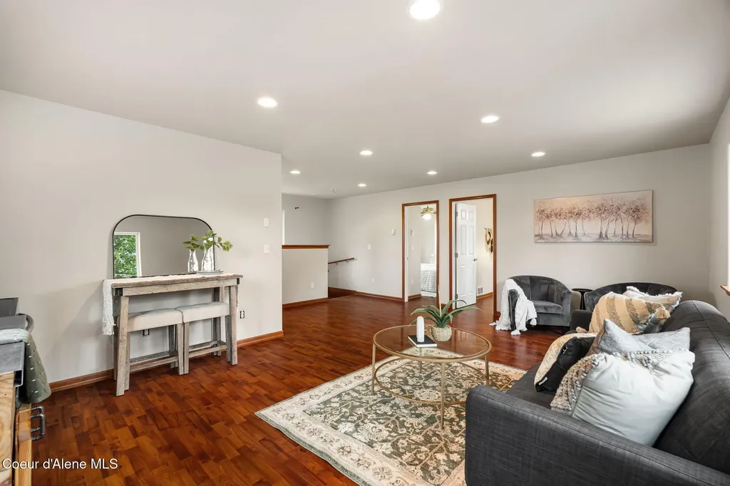 57 Laclede Shores Drive Laclede ID 83841
