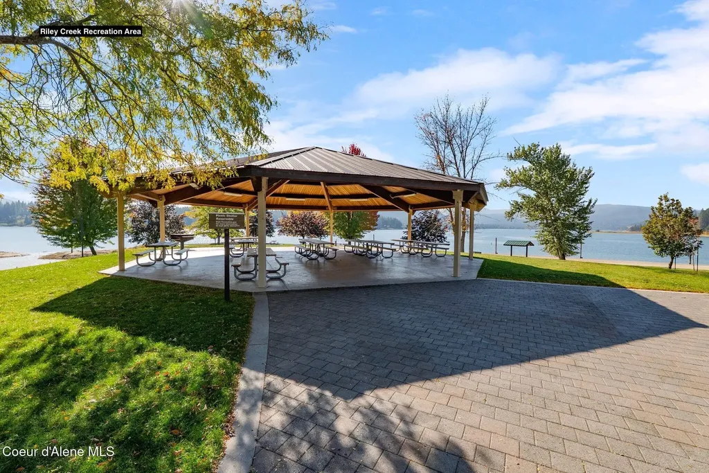 57 Laclede Shores Drive Laclede ID 83841