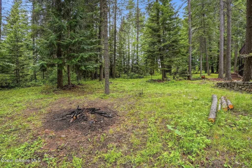 256 Poverty Lane Spirit Lake ID 83869