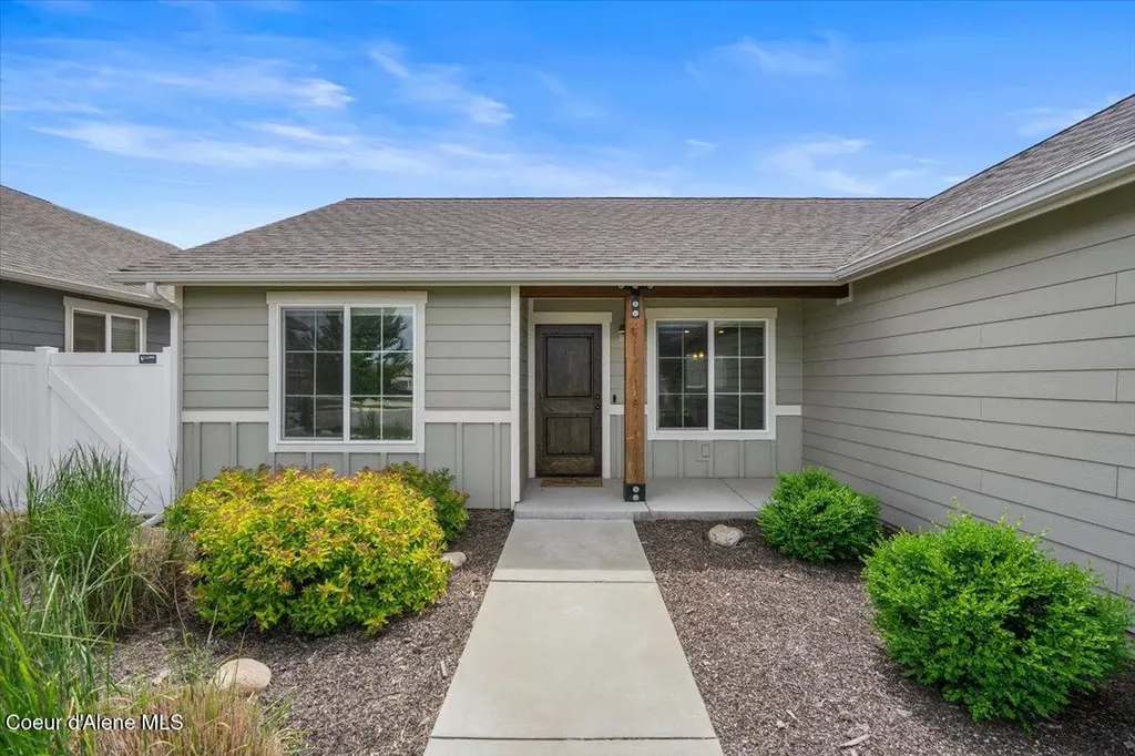 8544 W Seed Avenue Rathdrum ID 83858