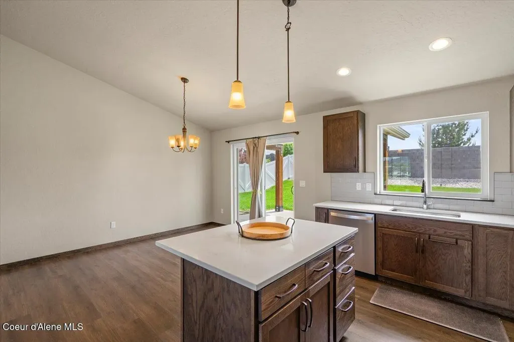 8544 W Seed Avenue Rathdrum ID 83858