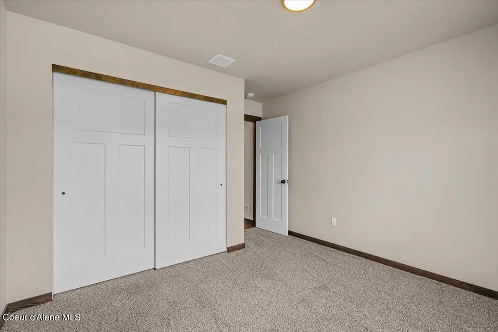 8544 W Seed Avenue Rathdrum ID 83858