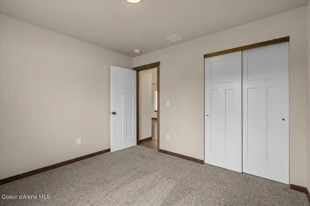 8544 W Seed Avenue Rathdrum ID 83858