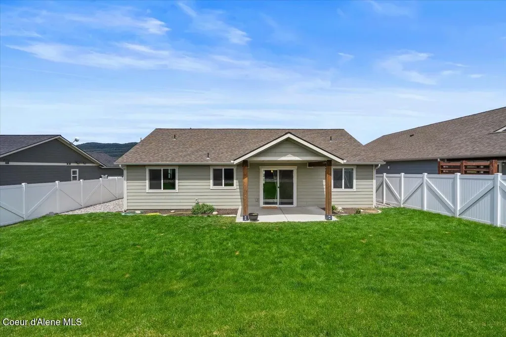 8544 W Seed Avenue Rathdrum ID 83858