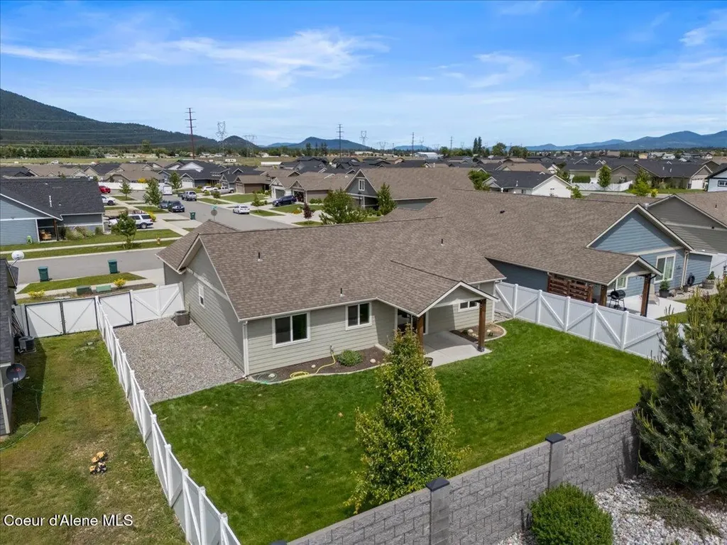 8544 W Seed Avenue Rathdrum ID 83858