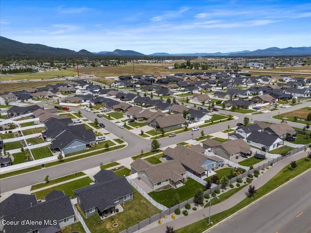 8544 W Seed Avenue Rathdrum ID 83858