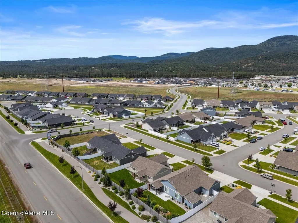 8544 W Seed Avenue Rathdrum ID 83858