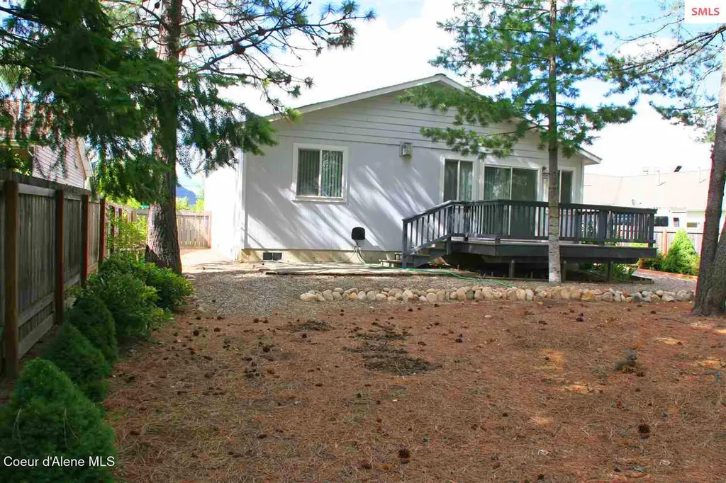 1601 Sequoia Street Sandpoint ID 83864