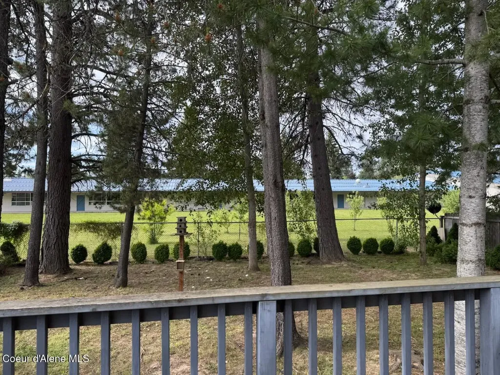 1601 Sequoia Street Sandpoint ID 83864