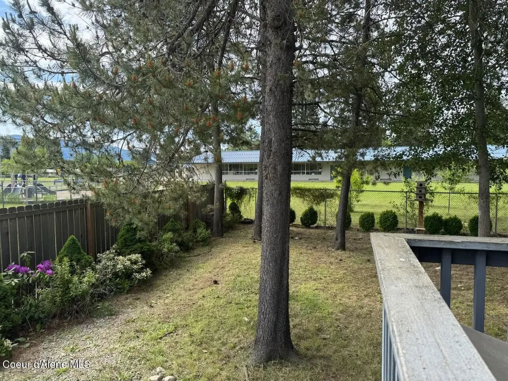 1601 Sequoia Street Sandpoint ID 83864