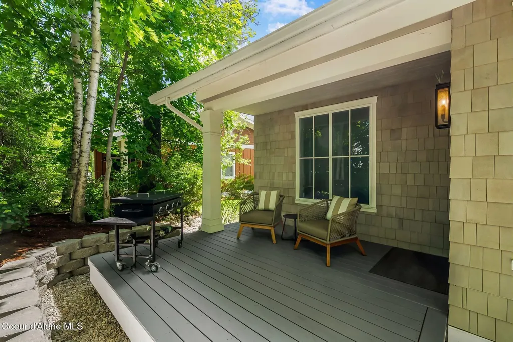 306 Eskridge Place Dover ID 83825