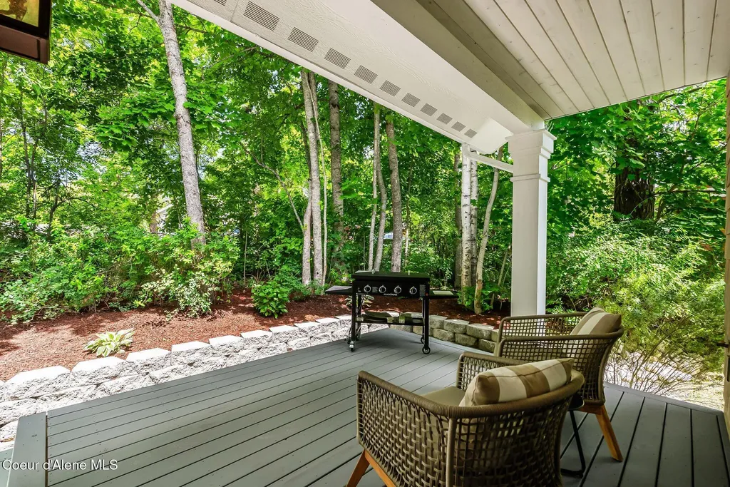 306 Eskridge Place Dover ID 83825