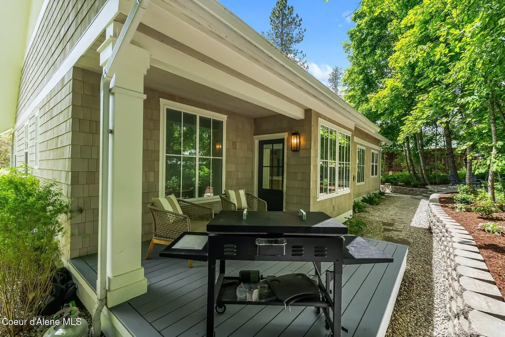 306 Eskridge Place Dover ID 83825
