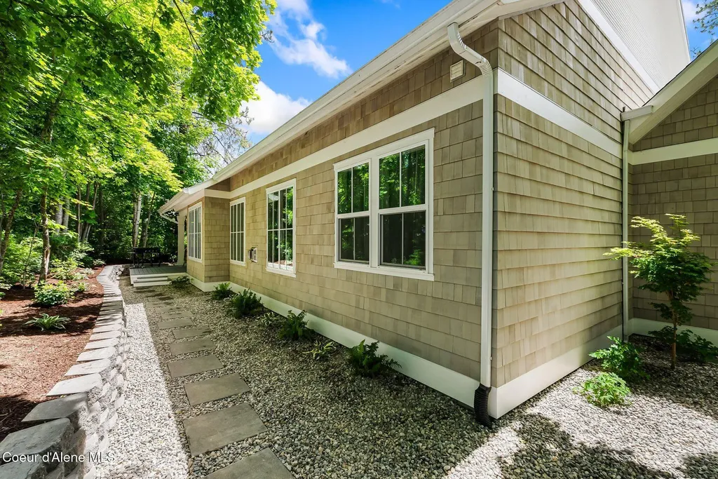 306 Eskridge Place Dover ID 83825