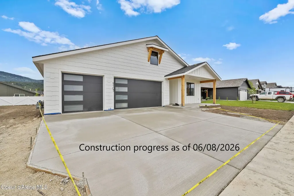 9105 W Swather Avenue Rathdrum ID 83858