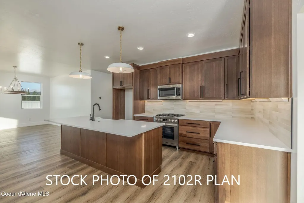 9105 W Swather Avenue Rathdrum ID 83858