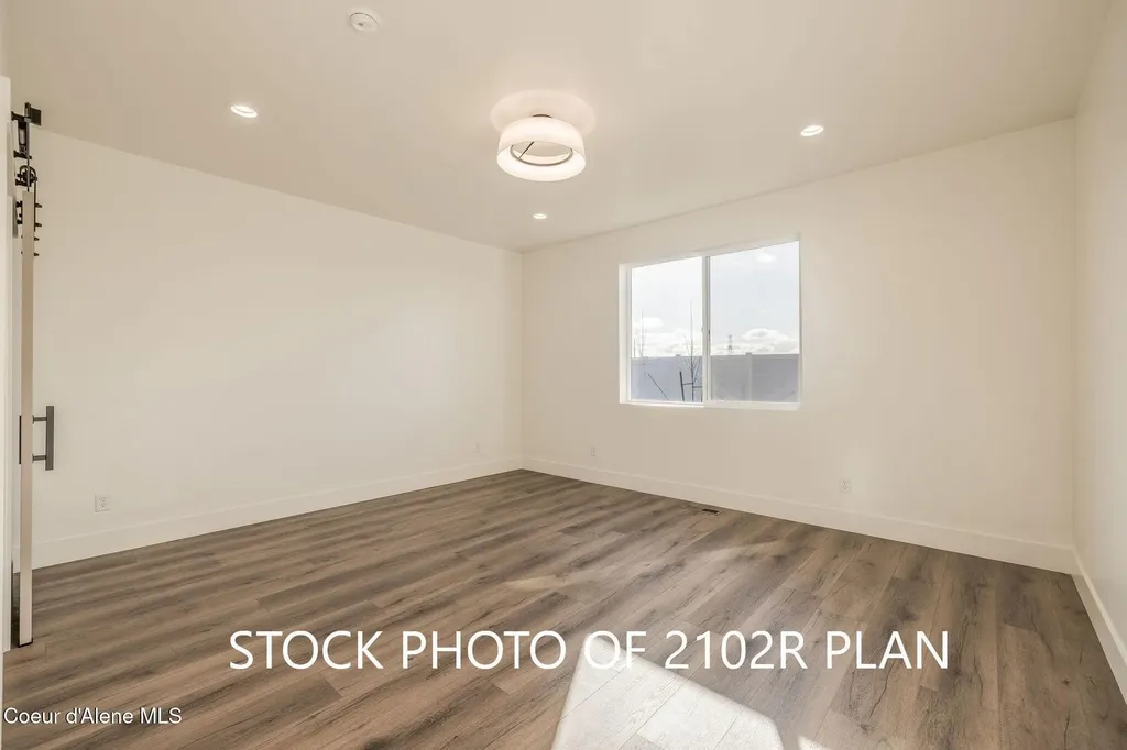 9105 W Swather Avenue Rathdrum ID 83858