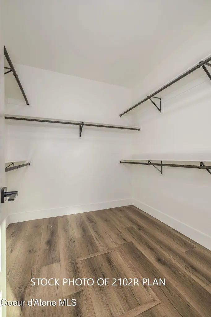 9105 W Swather Avenue Rathdrum ID 83858