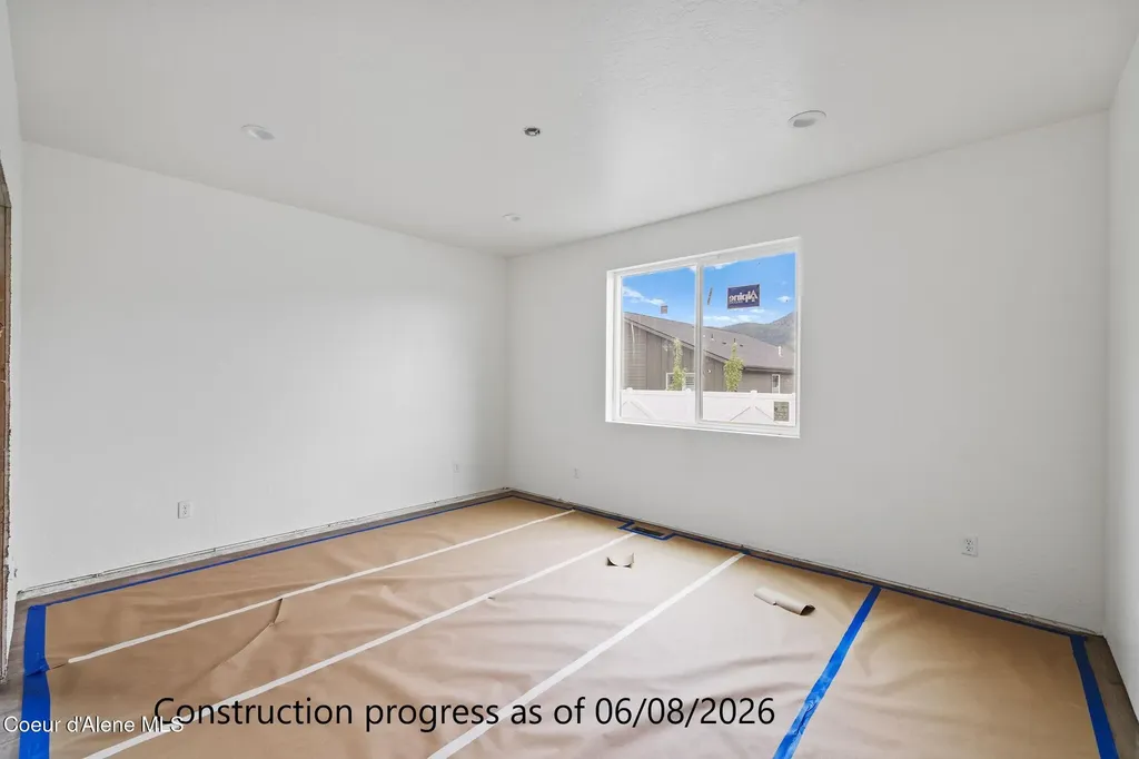 9105 W Swather Avenue Rathdrum ID 83858