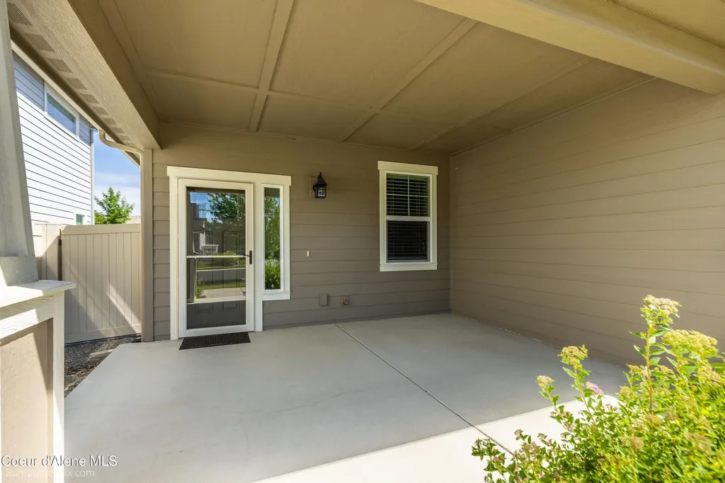 589 E Penrose Avenue Post Falls ID 83854