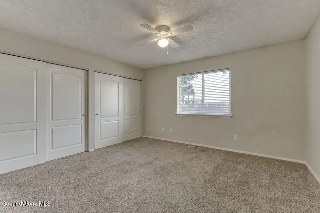 13947 N Lauren Loop Rathdrum ID 83858