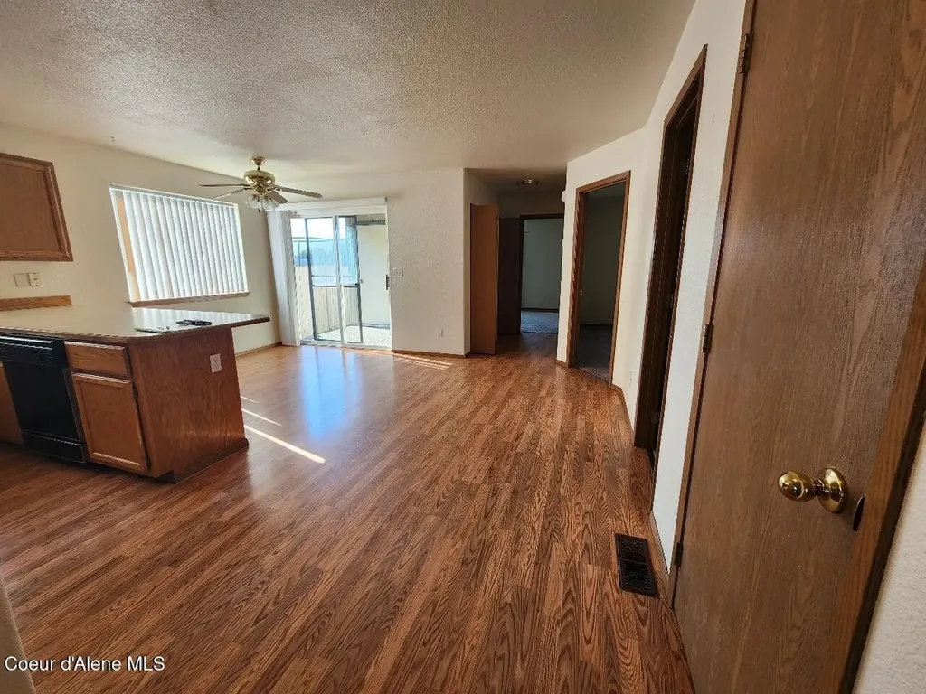 13947 N Lauren Loop Rathdrum ID 83858
