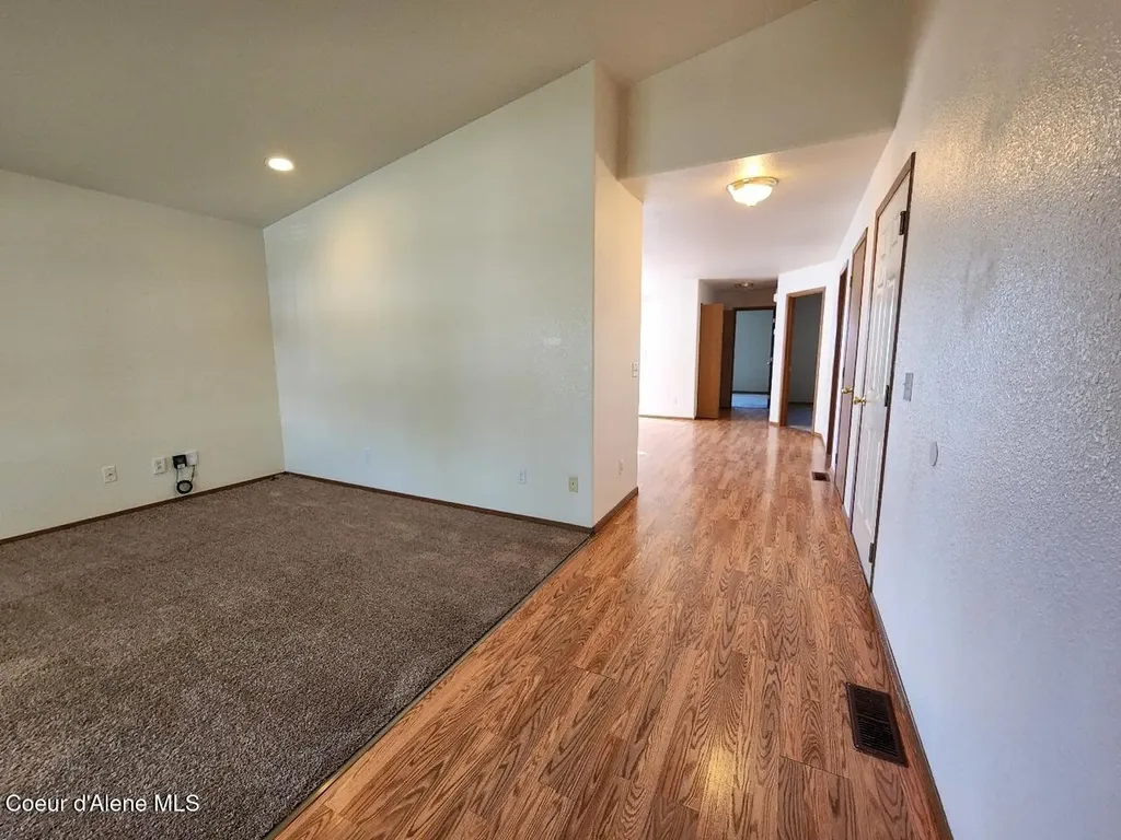 13947 N Lauren Loop Rathdrum ID 83858