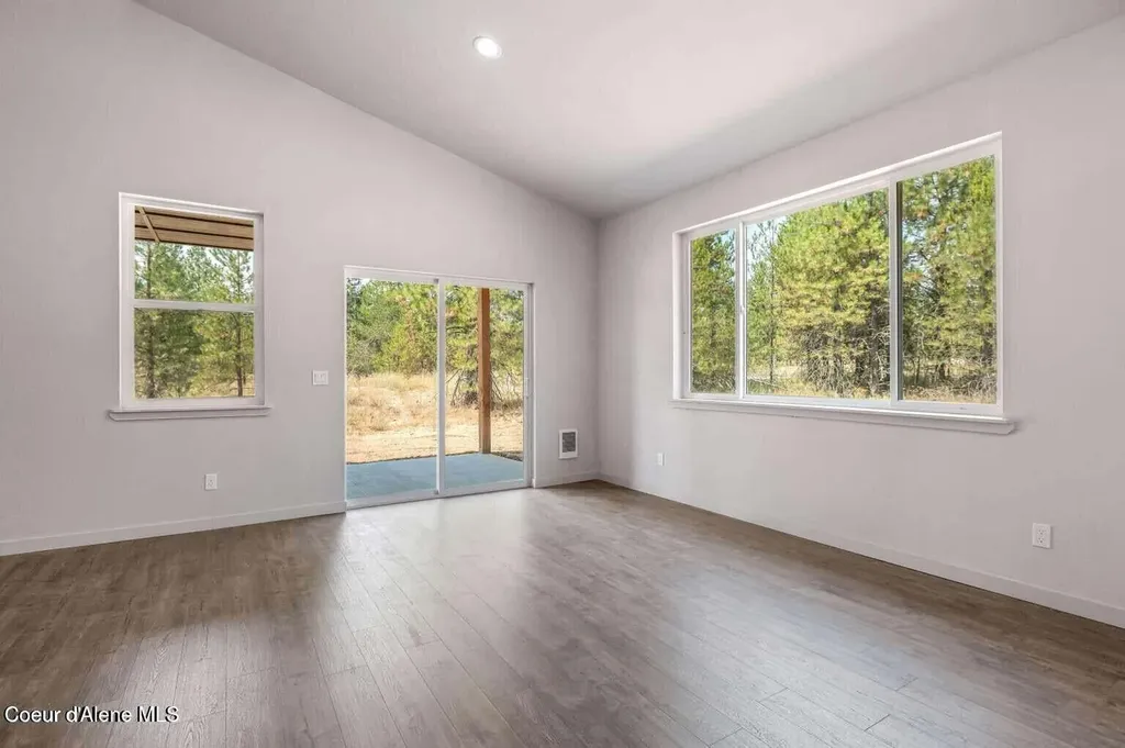 40 James Way Oldtown ID 83822