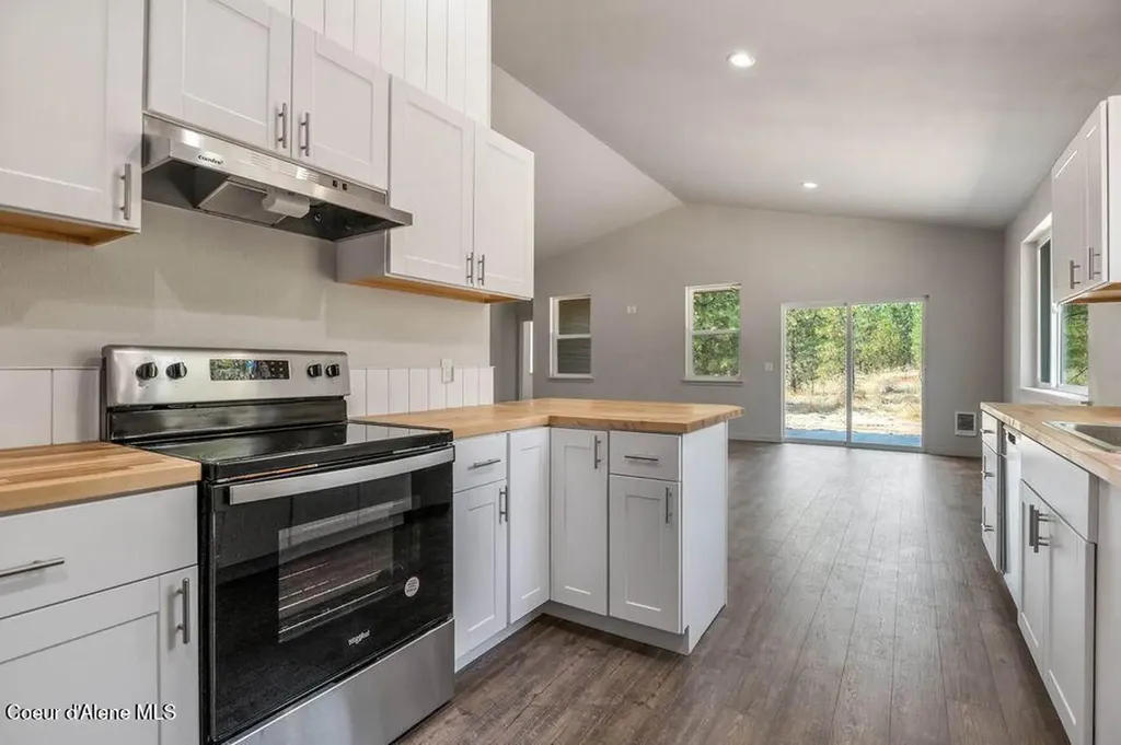 40 James Way Oldtown ID 83822