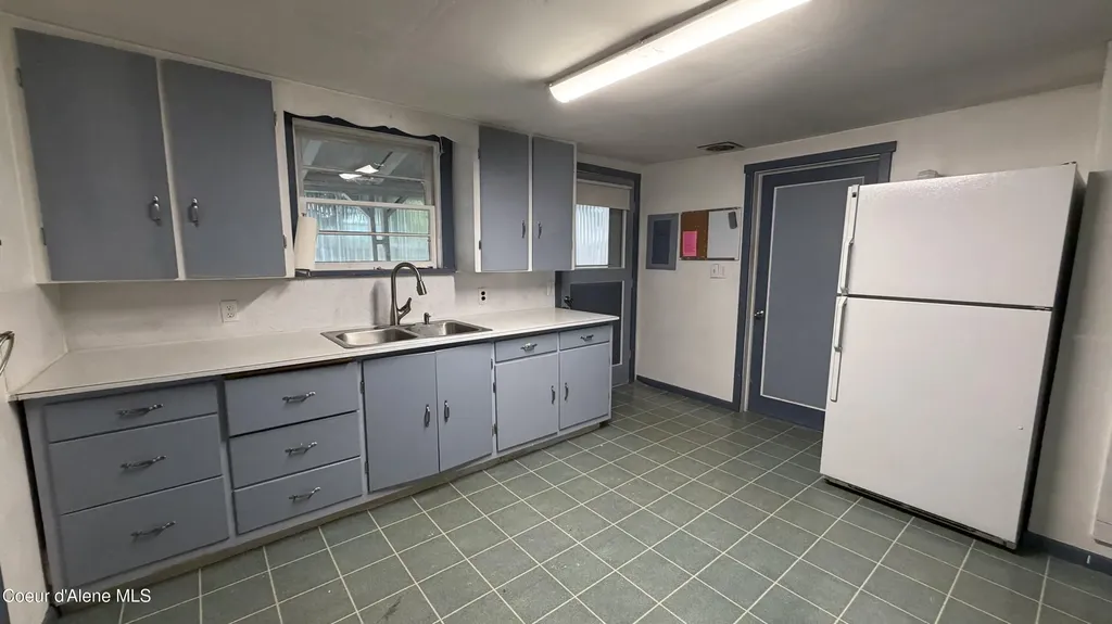 212 Hill Street Smelterville ID 83868