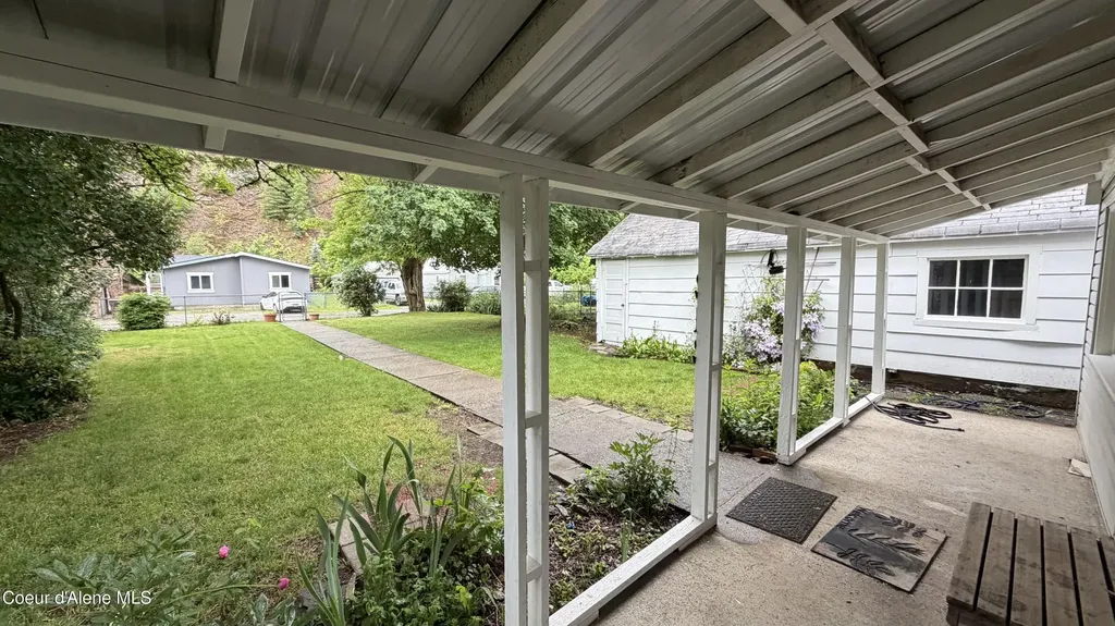 212 Hill Street Smelterville ID 83868