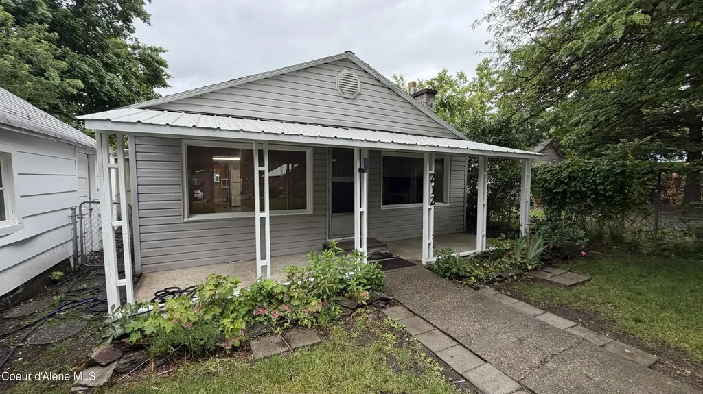 212 Hill Street Smelterville ID 83868
