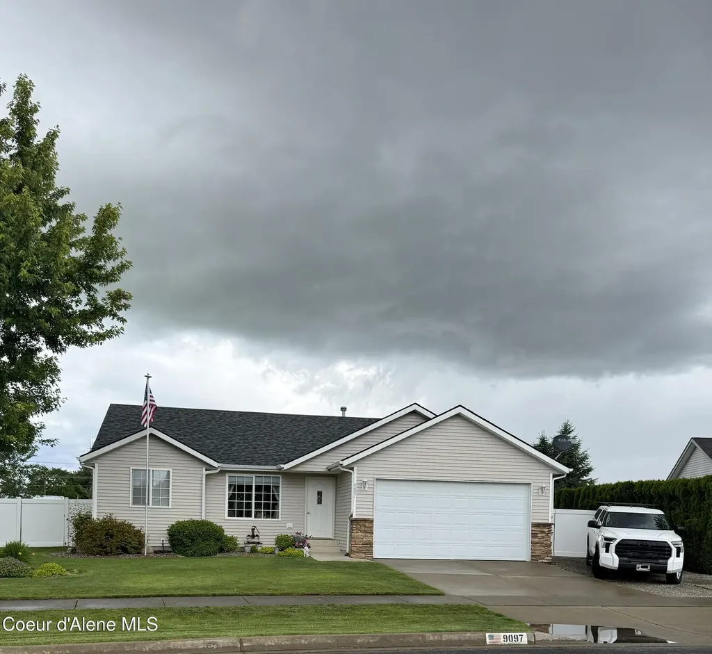 9097 N Torrey Lane Hayden ID 83835