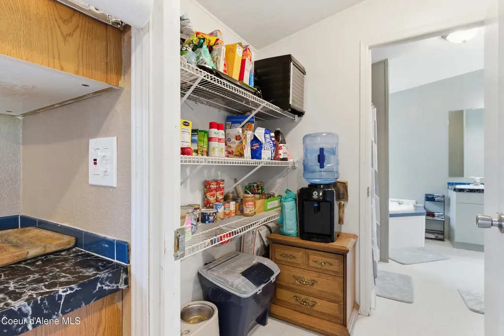 106 W Railroad Clark Fork ID 83811