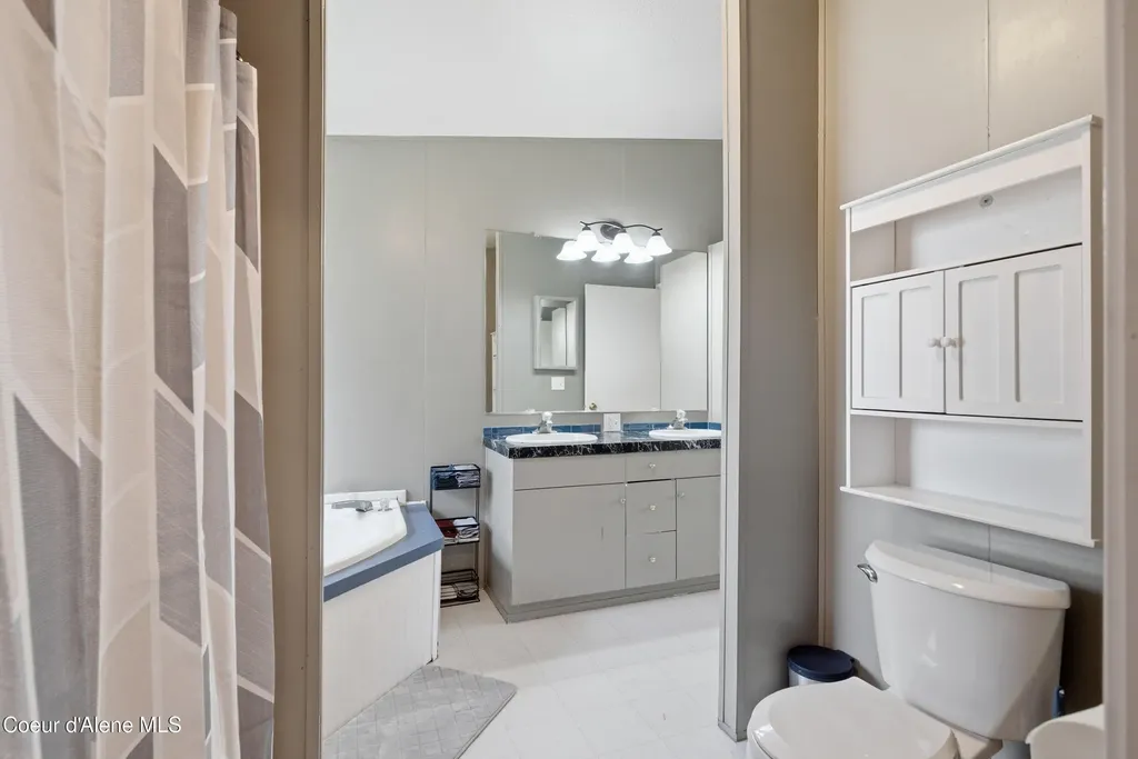 106 W Railroad Clark Fork ID 83811