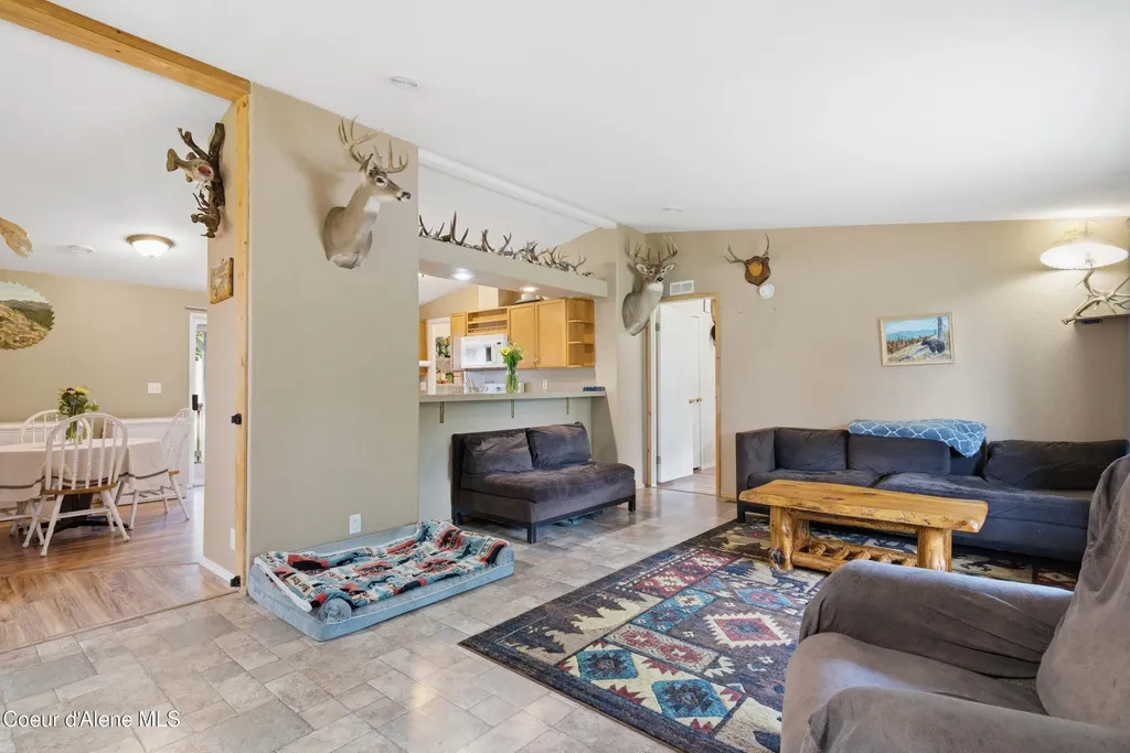 106 W Railroad Clark Fork ID 83811