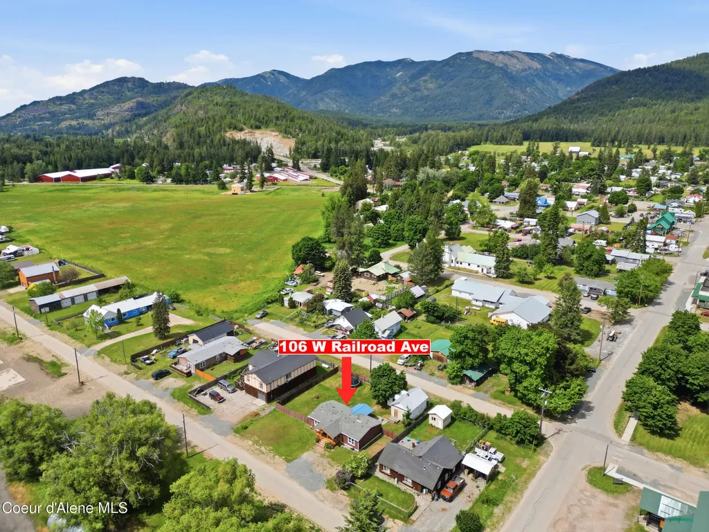 106 W Railroad Clark Fork ID 83811