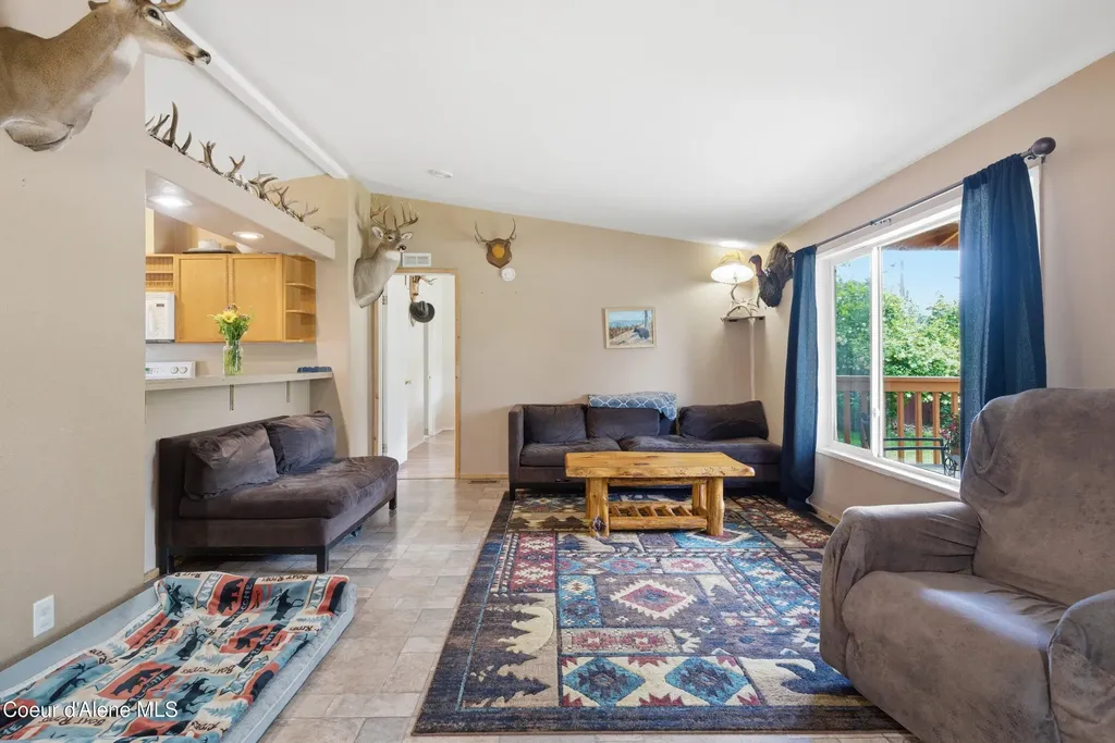 106 W Railroad Clark Fork ID 83811