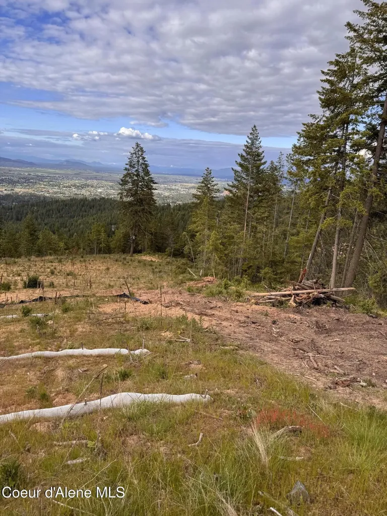 Nka Brave Way Post Falls ID 83854