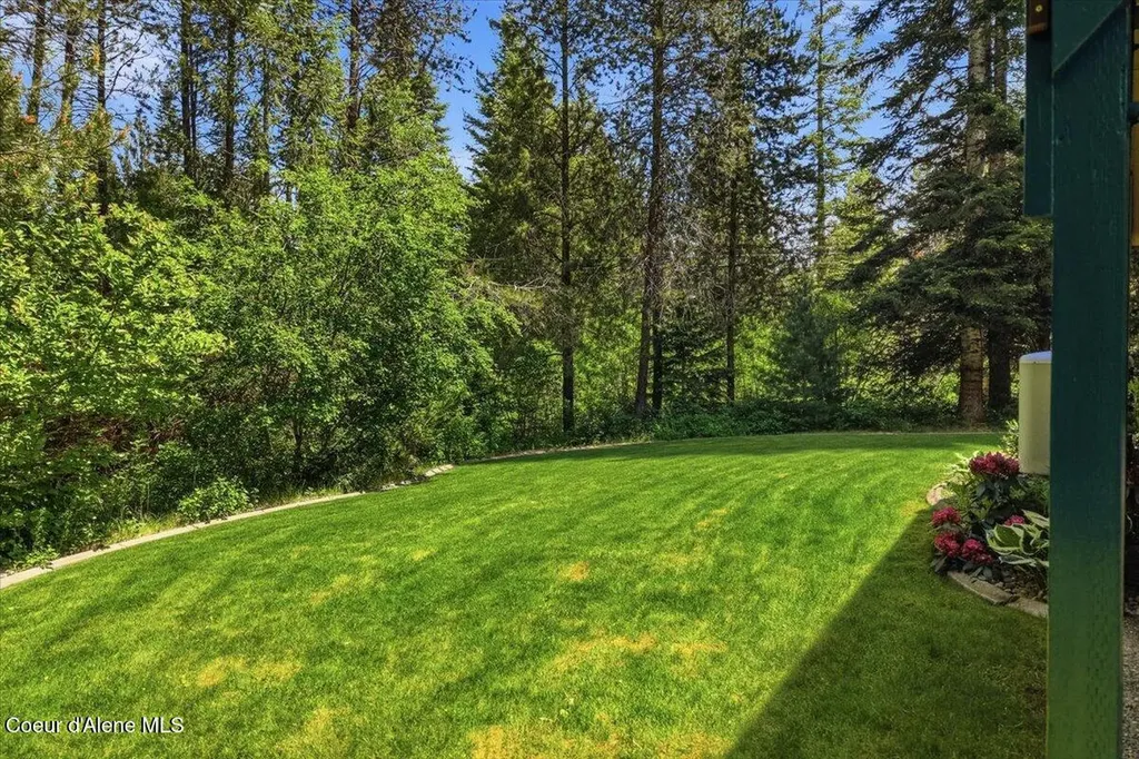 24401 N Grouse Road Rathdrum ID 83858