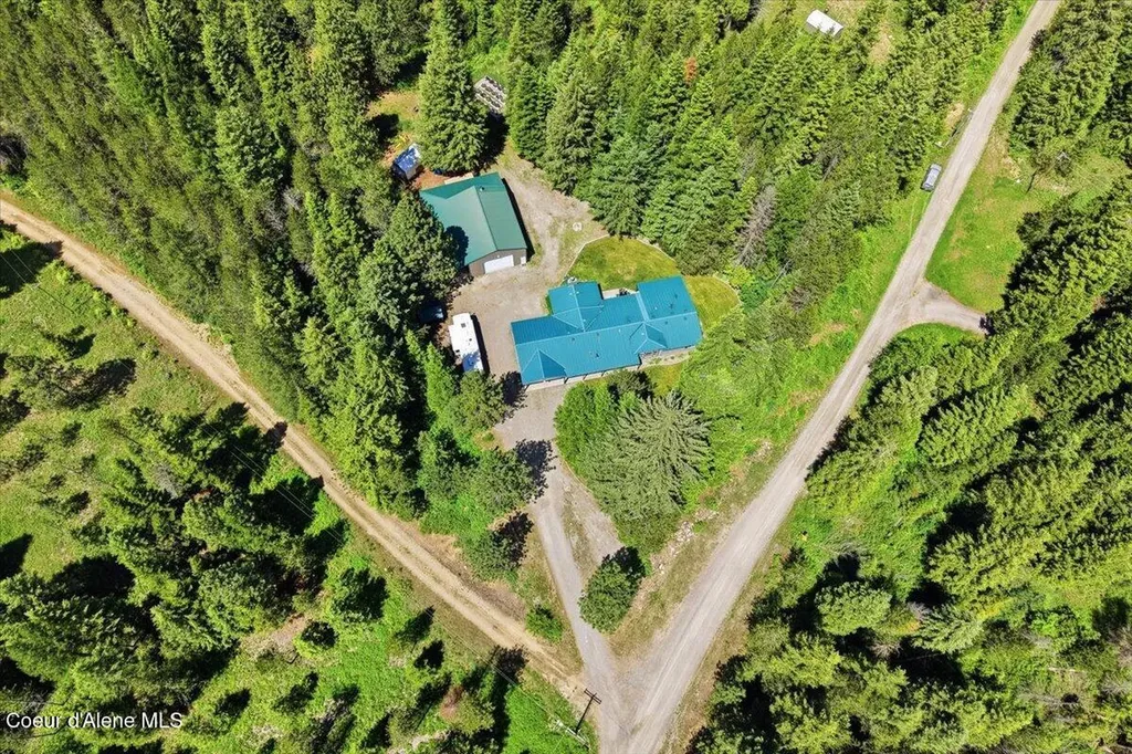 24401 N Grouse Road Rathdrum ID 83858